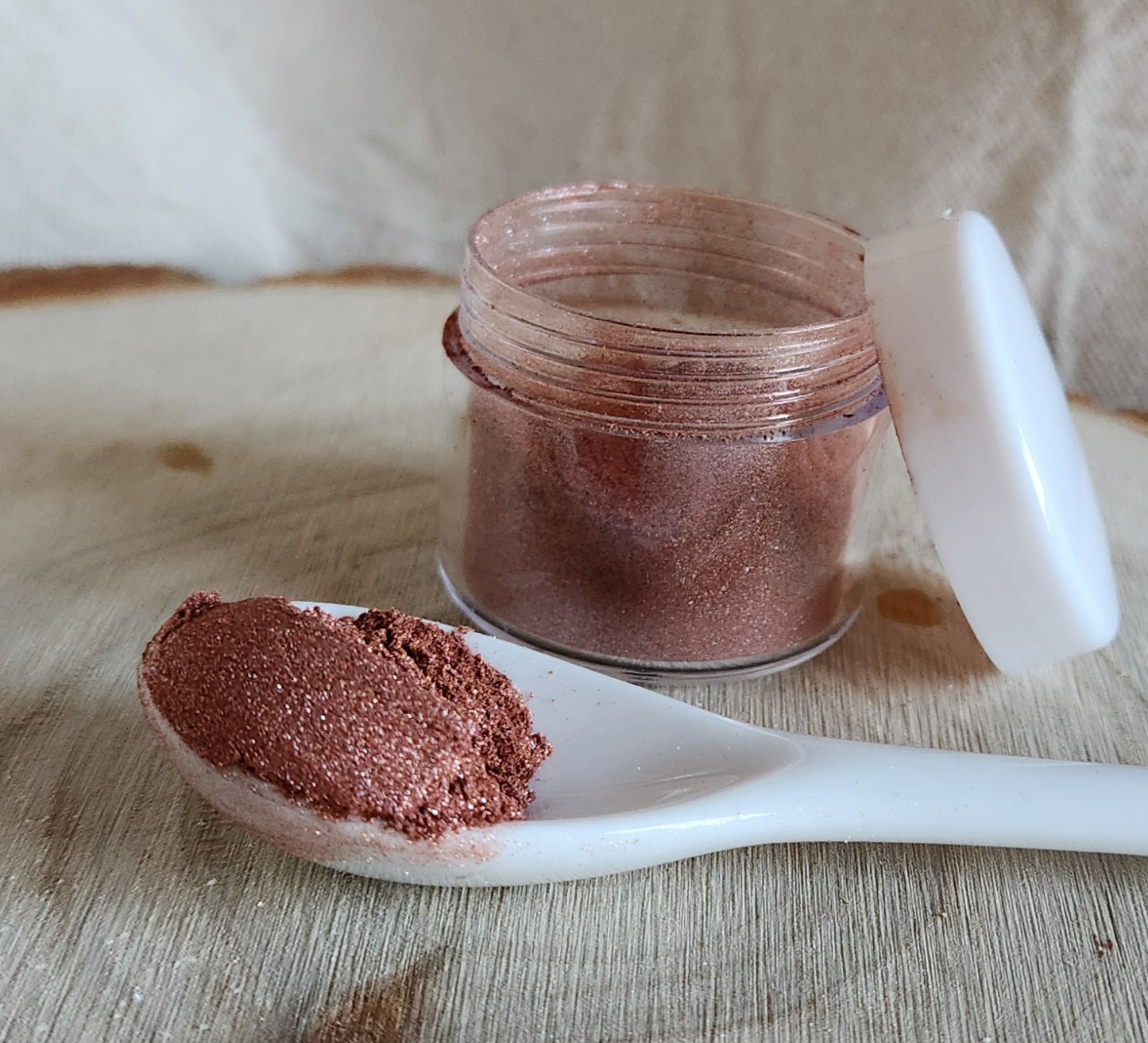 Bronze mystique -poudre scintillante pour le corps